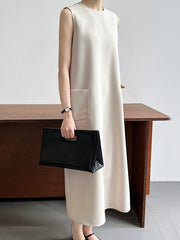 Solid Color Loose Sleeveless Round-Neck Midi Dresses