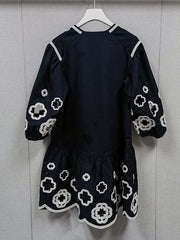Contrast Color Embroidered Floral Hollow Tied A-Line Loose Round-Neck Mini Dresses