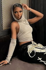 Cropped backless single-sleeve hooded slim top