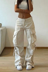 Street style pants with large pockets