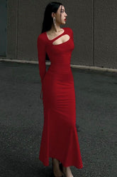 Long-sleeved pleated hollow backless dress