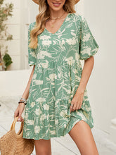 Elasticity Flower Print Pleated Half Sleeves Loose V-Neck Mini Dresses