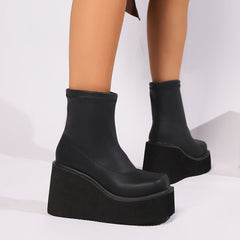 Black Chunky High-heeled Platform Ankle Boots
