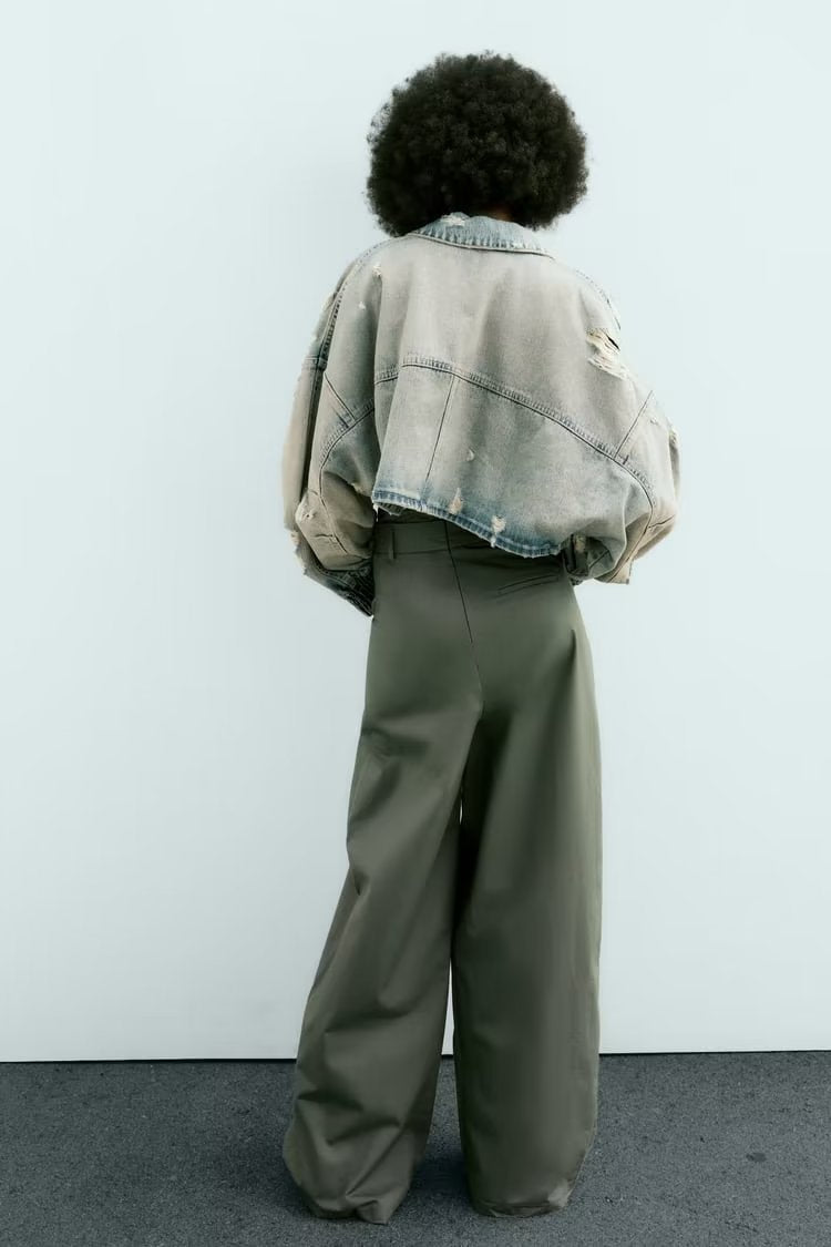 Autumn   Collared Worn Looking Washed out Perforated Hole Decoration Denim Short Jacket