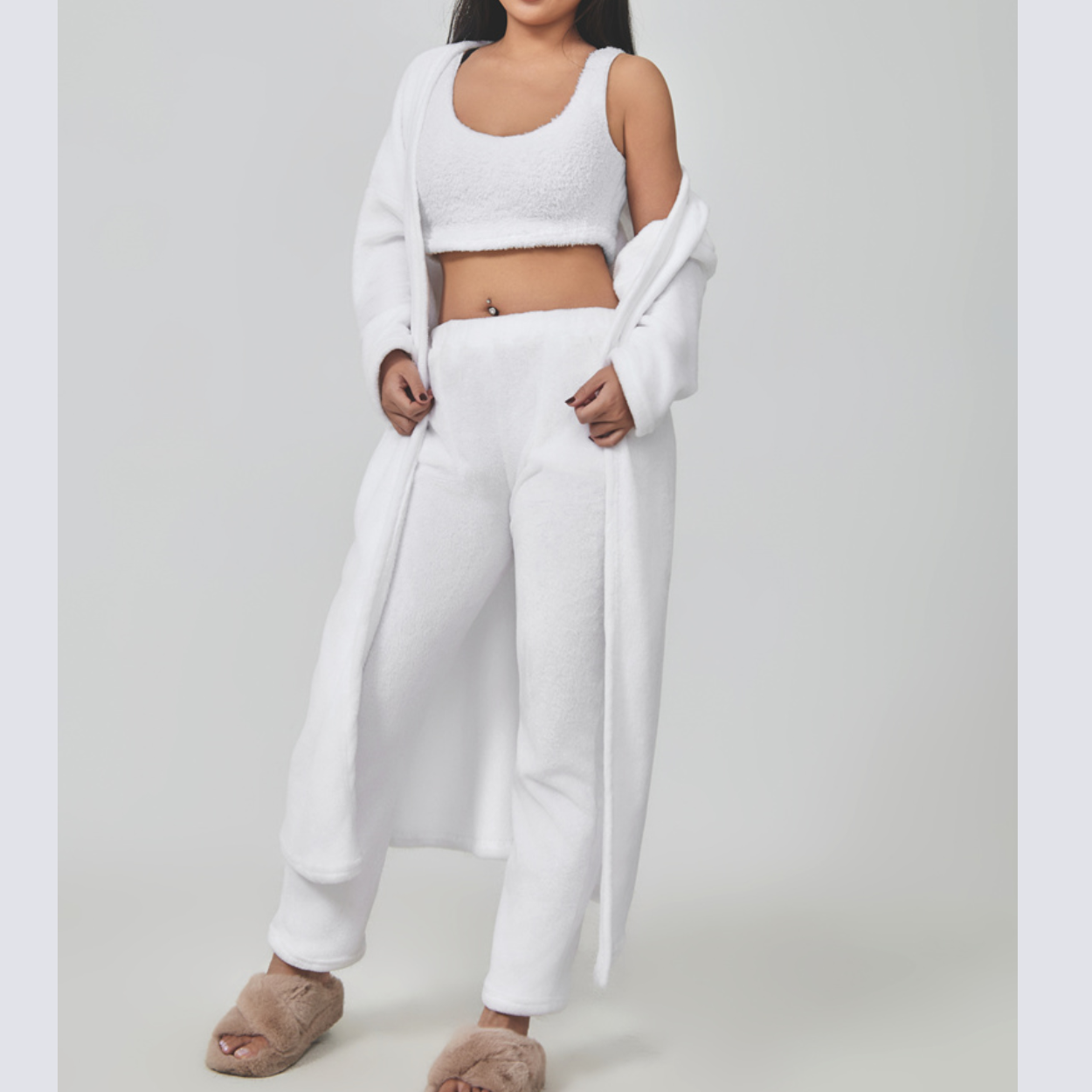 White Chic Matching 3-Piece Warm Lounge Set.