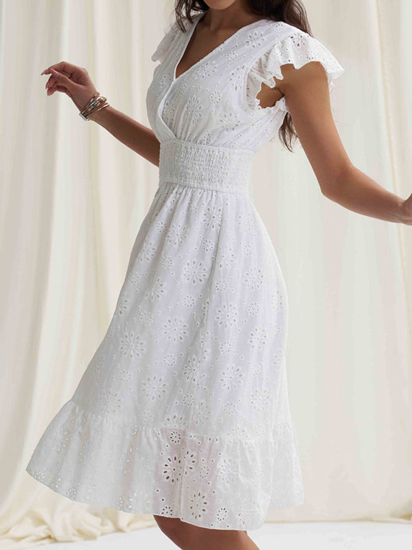 Elasticity Hollow Pleated Solid Color A-Line Loose V-Neck Mini Dresses