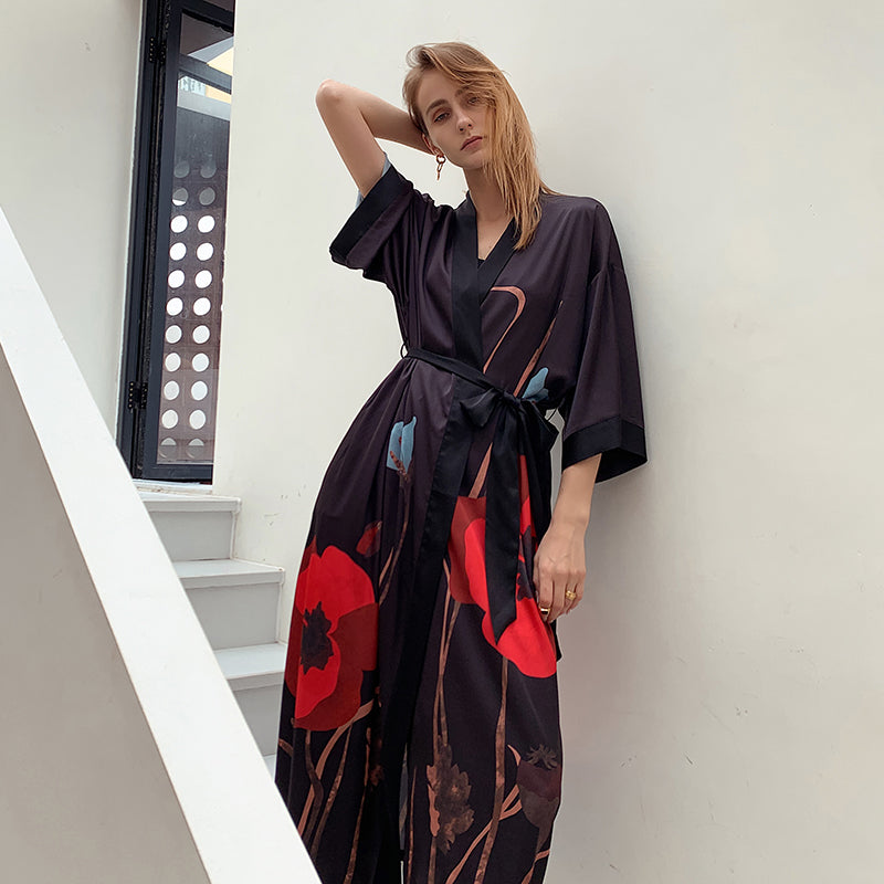 Black Light Luxury Silky Satin Kimono Robe