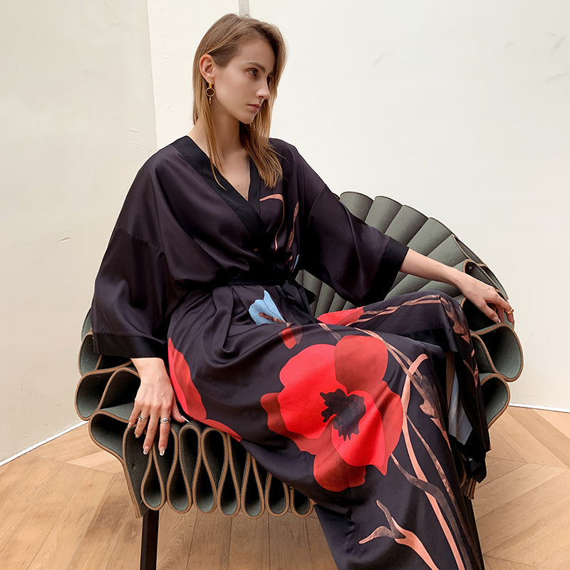 Black Light Luxury Silky Satin Kimono Robe