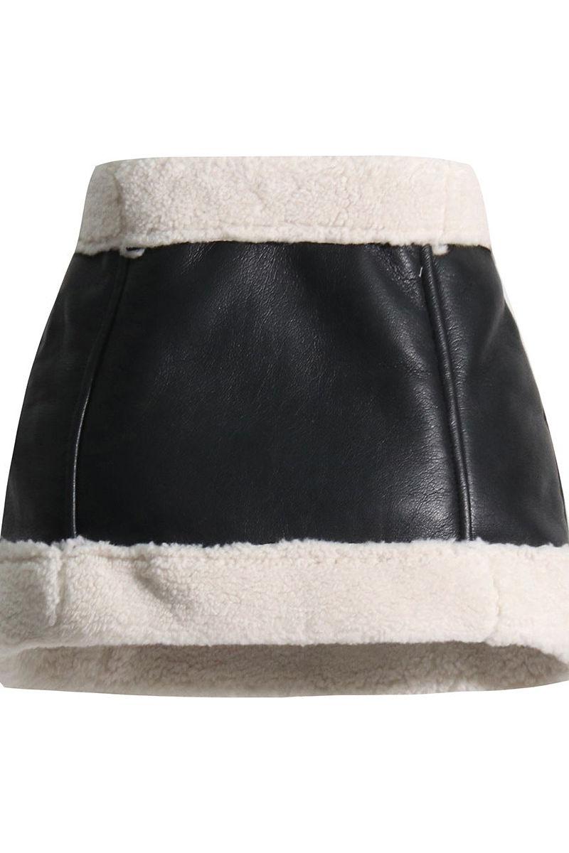 Lambswool buckle placket mini skirt