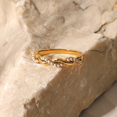Felicienne Pearl Ring