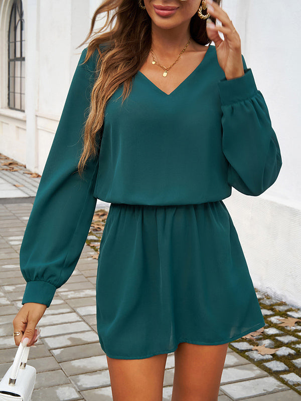 Elasticity Pleated Solid Color A-Line High Waisted V-Neck Mini Dresses