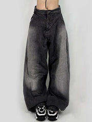 Washed Contrast Waist Pleated Relaxed Leg Boyfriend Jeans