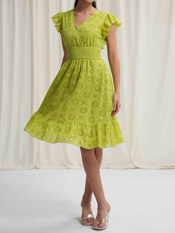Elasticity Hollow Pleated Solid Color A-Line Loose V-Neck Mini Dresses