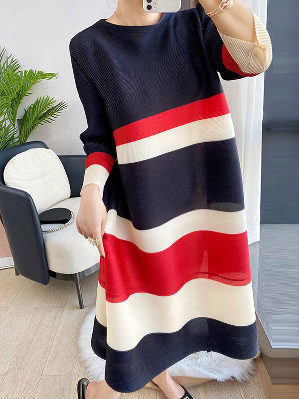 Pleated Striped A-Line Loose Round-Neck Midi Dresses