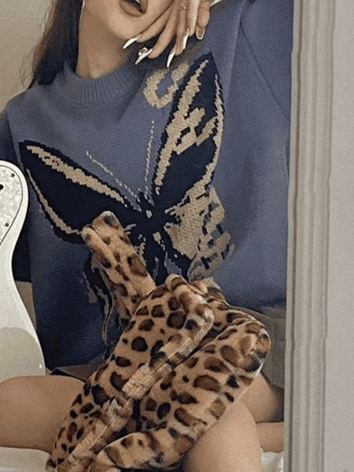 Oversized Butterfly Jacquard Sweater