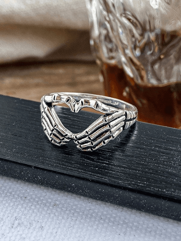 Skull Heart Pattern Ring