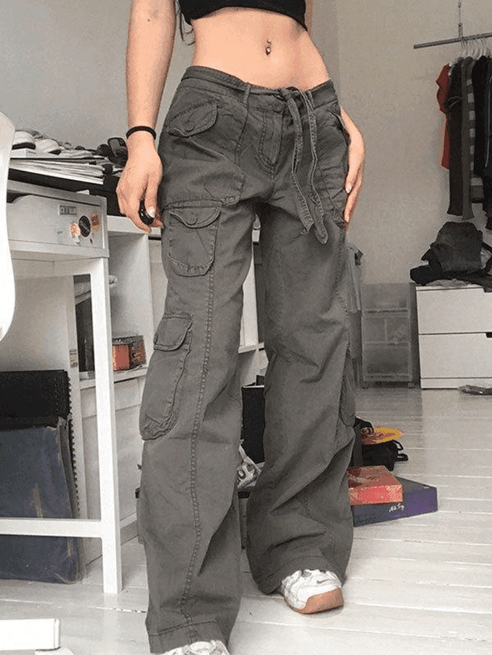 Washed Pocket Patched Cargo Jeans