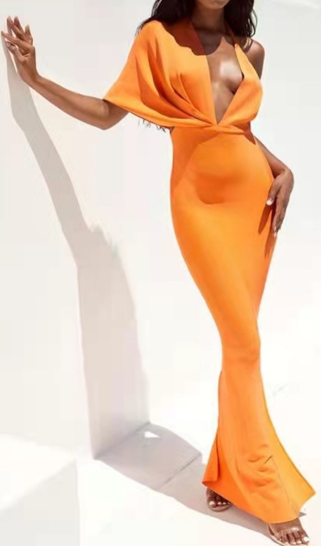 BANDAGE MAXI DRESS IN ORANGE