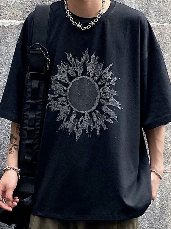 Men's Darkness Sun Graphic Tee