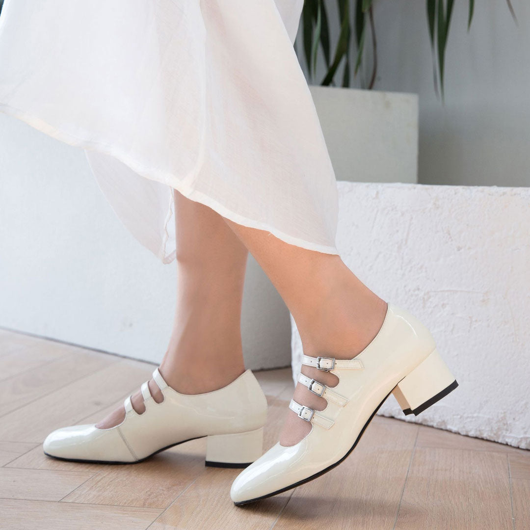 Classic Buckle Strap Patent Block Heel Mary Jane Pumps - White