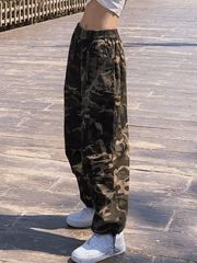 Loose Fit Camo Cargo Pants