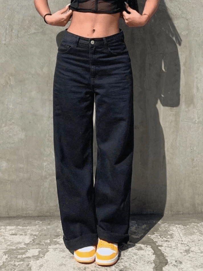 Relaxed Mid-Waist Boyfriend Jeans